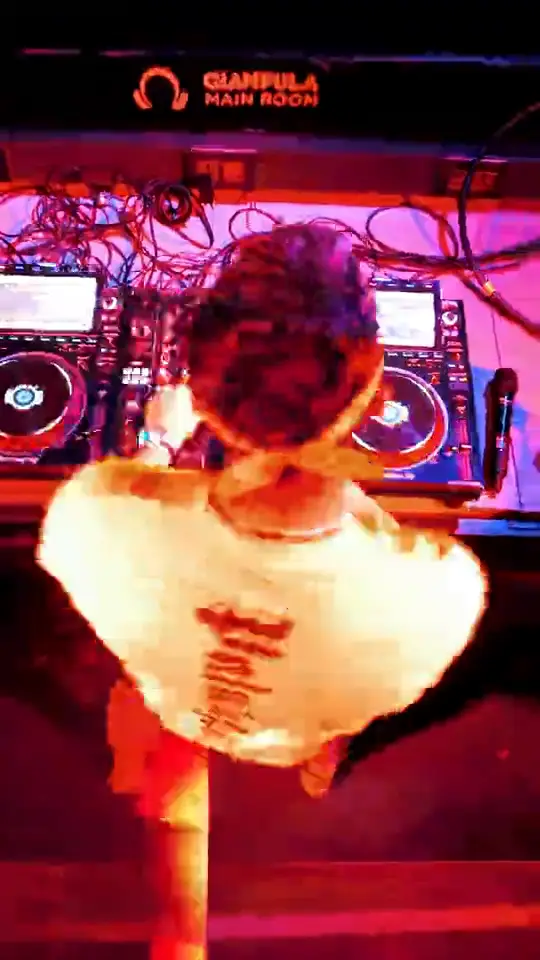A night of Move it! Malta at Gianpula Village, filmed from the booth and the dance floor